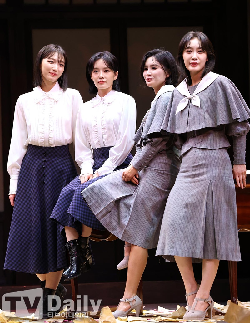 ������ ����