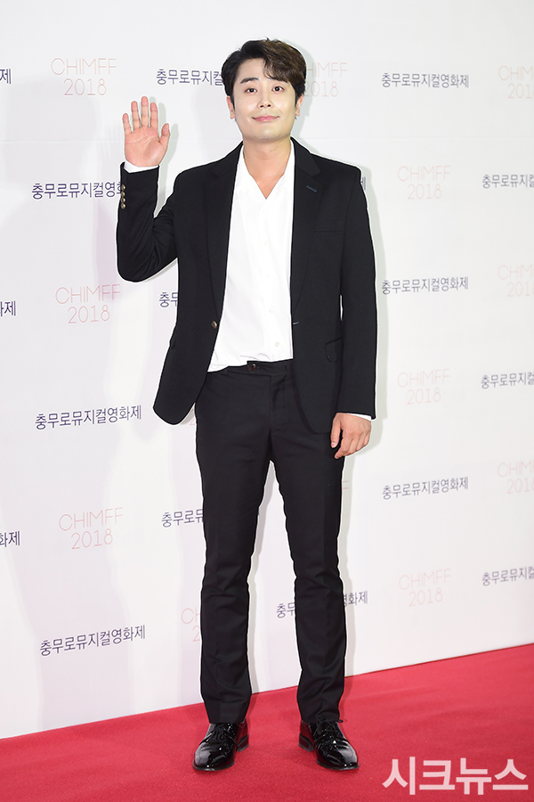 ������ ����