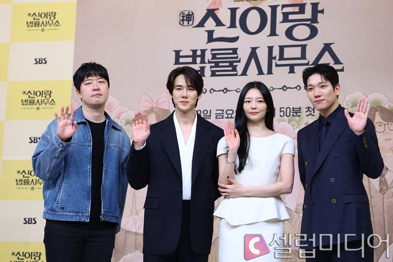 ������ ����