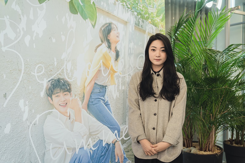 �̳��� �۰� 