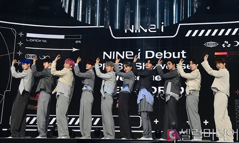 ���ξ���