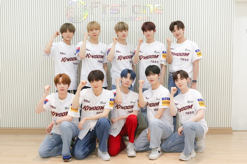 ���ξ���