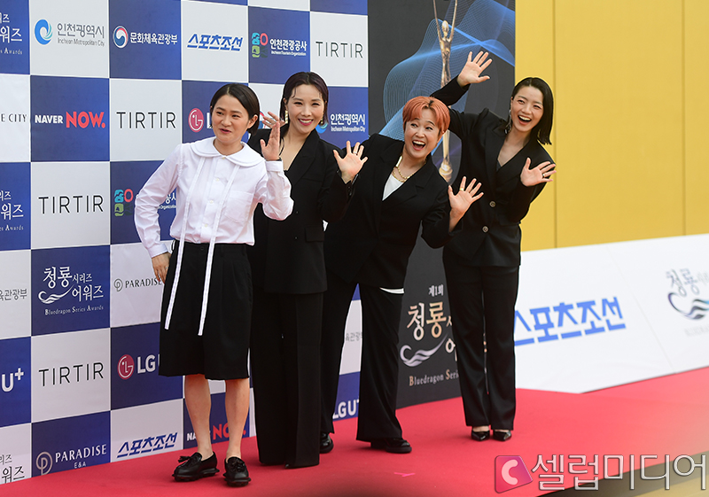 �������̺�