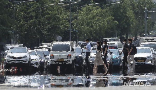 ���� ����