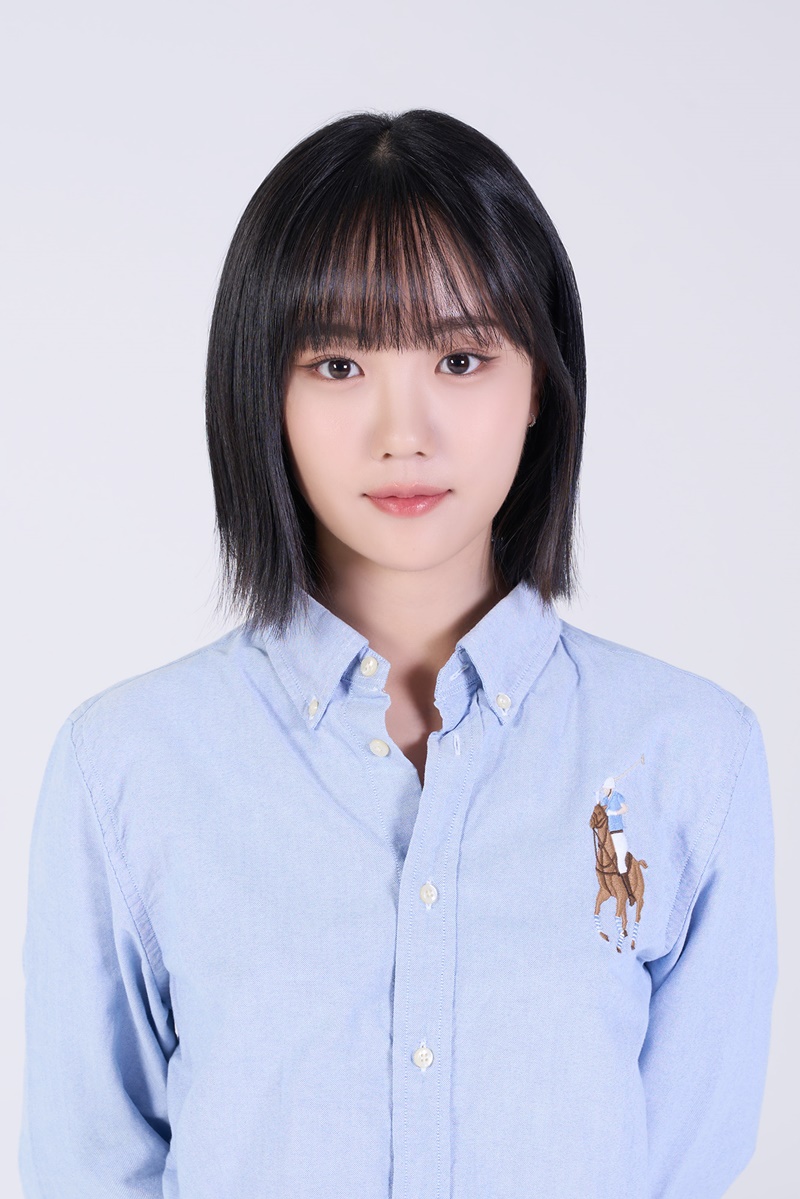 躸