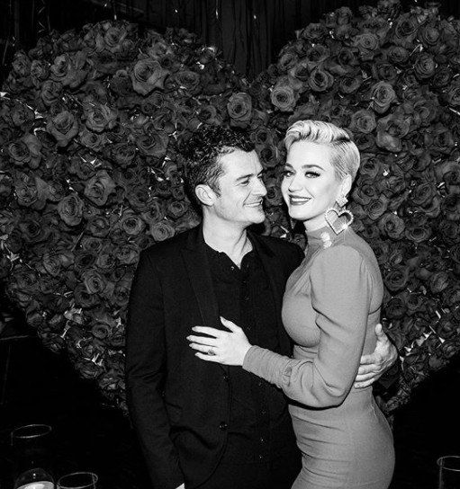 �÷��� ����-����Ƽ �丮