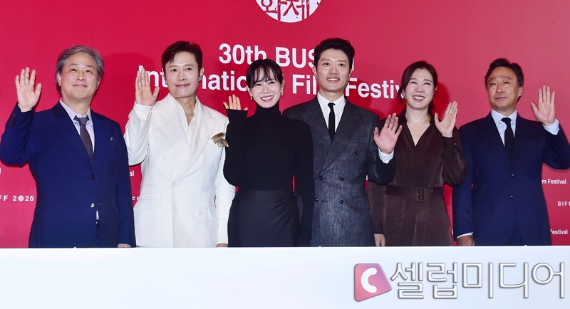 ��30ȸ �λ걹����ȭ�� 