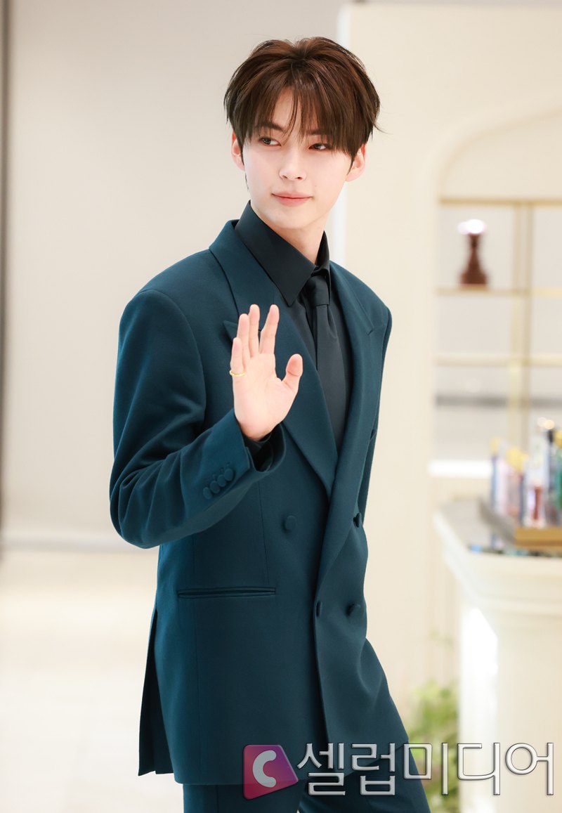 ���κ��̽��� ���Ѻ�