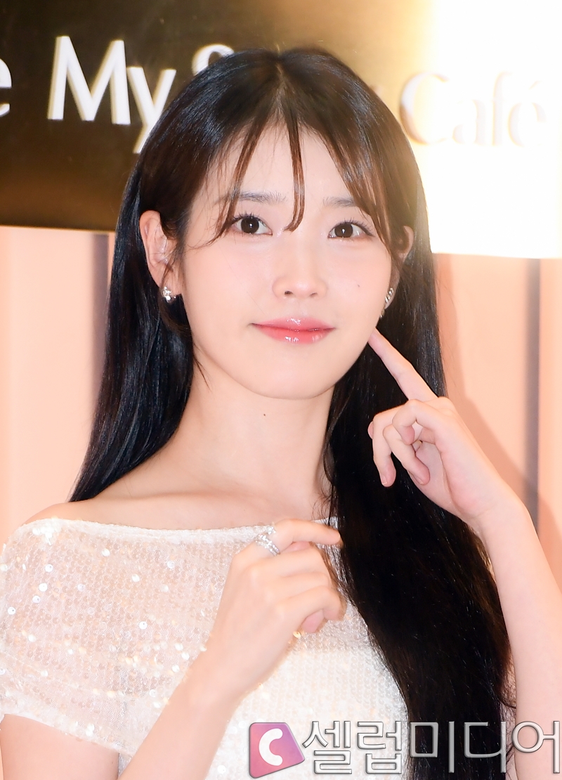 아이유, <b>이관개방증</b> 악화→9월 고양콘 취소·정규 6집 일정 조정 [공식]