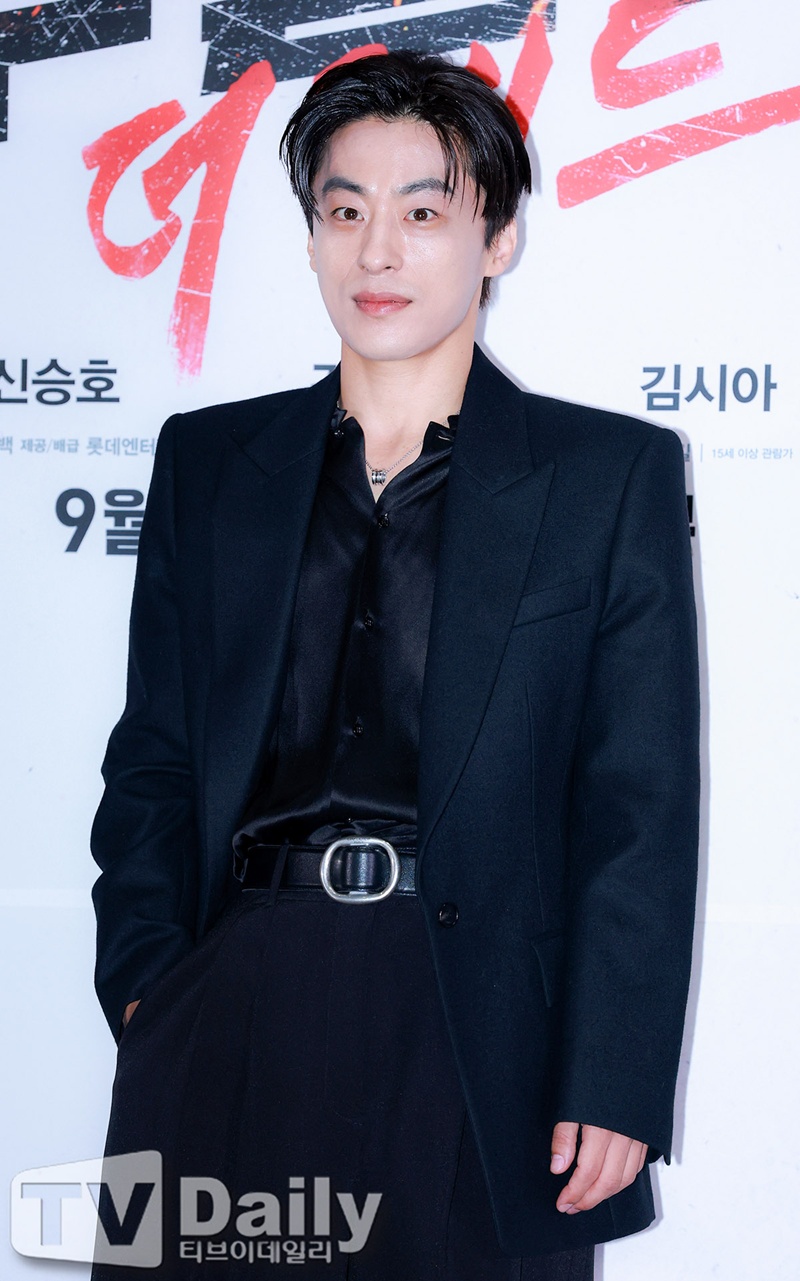 '부활남' <b>구교환</b>, <b>액션</b> 연기? "멋 많이 안 부리려 했다"[셀럽현장]