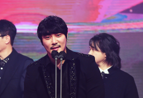 ����̹���