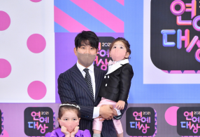 ����̹���