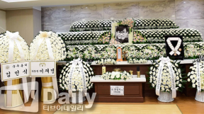 ����̹���