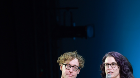 ����̹���