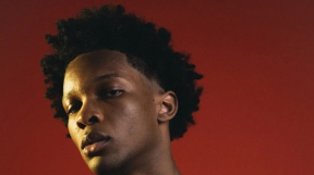 ����̹���